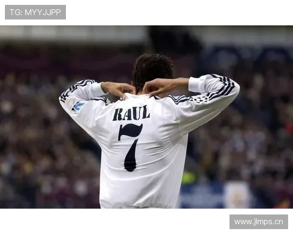 Relevo:劳尔与皇马签的是终身合同,走不走由他自己决定 Relevo:劳尔与皇马签的是终身合同,走不走由他自己决定